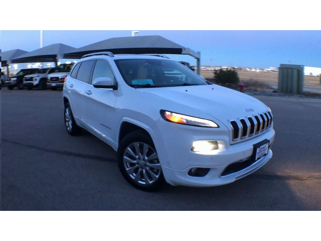2017 Jeep Cherokee Overland