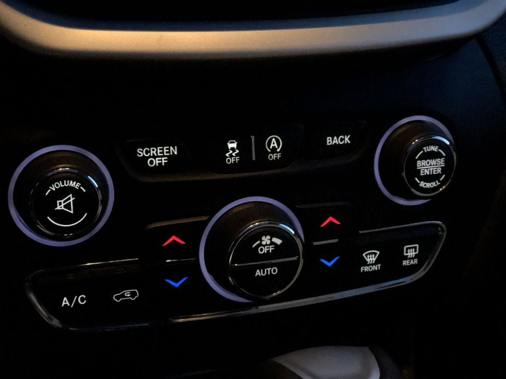 2017 Jeep Cherokee Overland