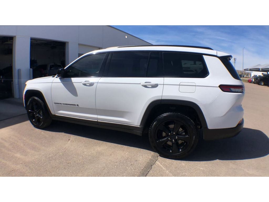 2023 Jeep Grand Cherokee L Limited 4x4