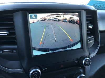 2024 RAM 1500 Tradesman Crew Cab 4x4 5'7" Box