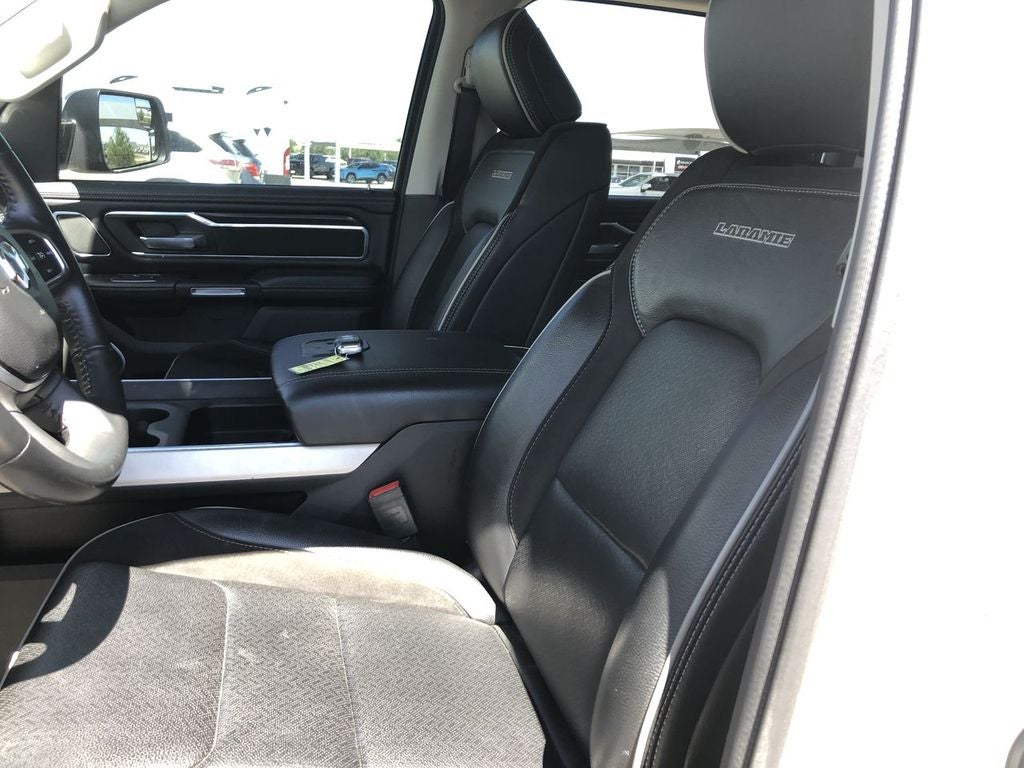 2022 RAM 1500 Laramie Crew Cab 4x4 5'7" Box