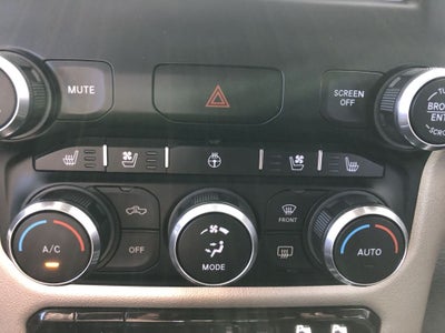 2022 RAM 1500 Laramie Crew Cab 4x4 5'7" Box