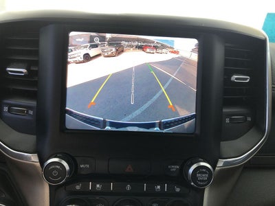 2022 RAM 1500 Laramie Crew Cab 4x4 5'7" Box