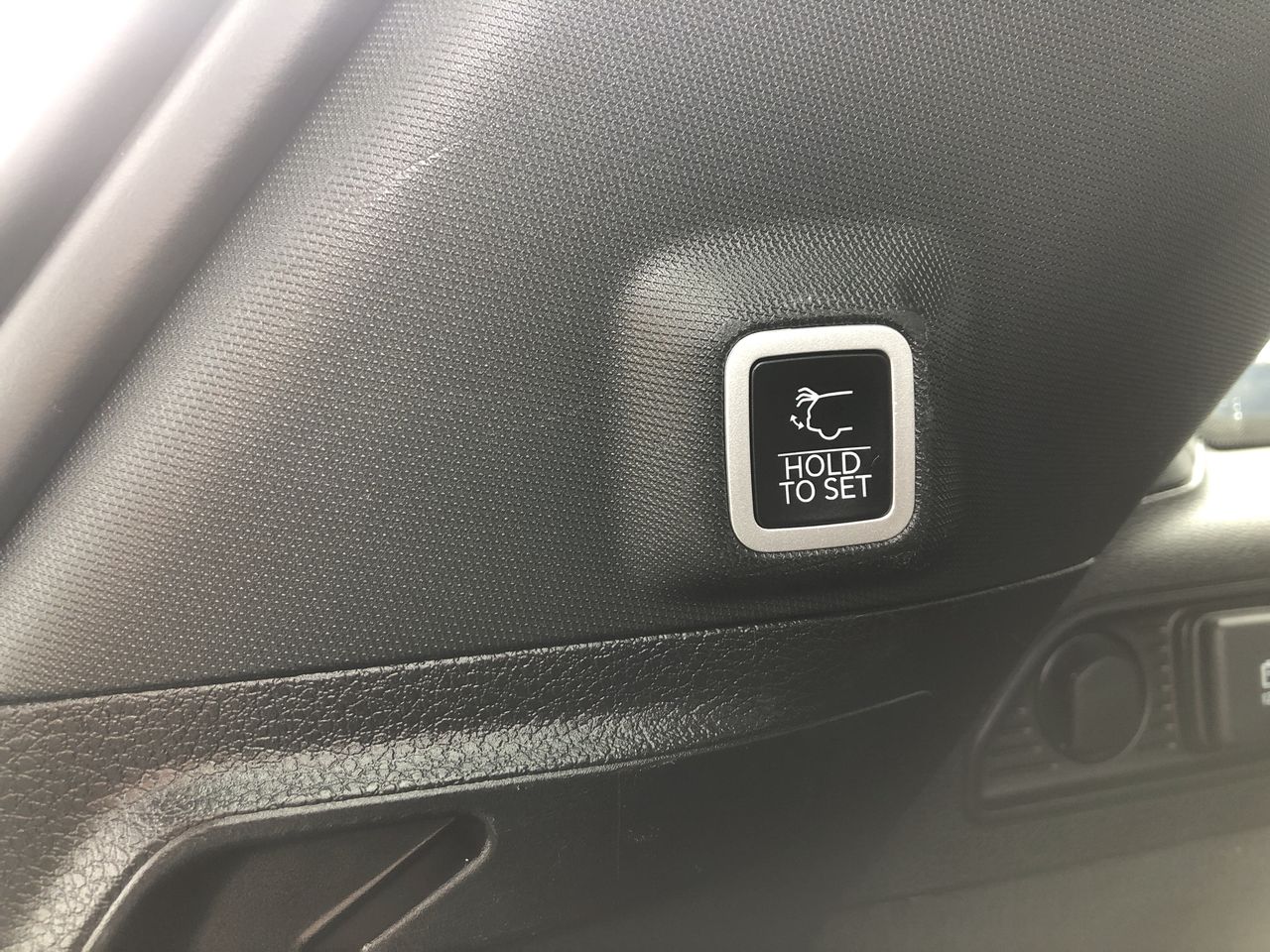 2023 Jeep GRANC NA
