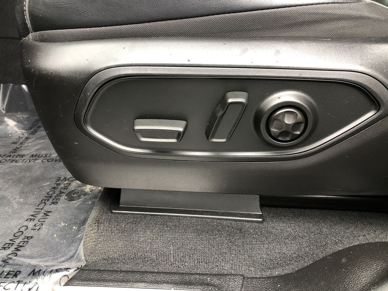 2023 Jeep GRANC NA