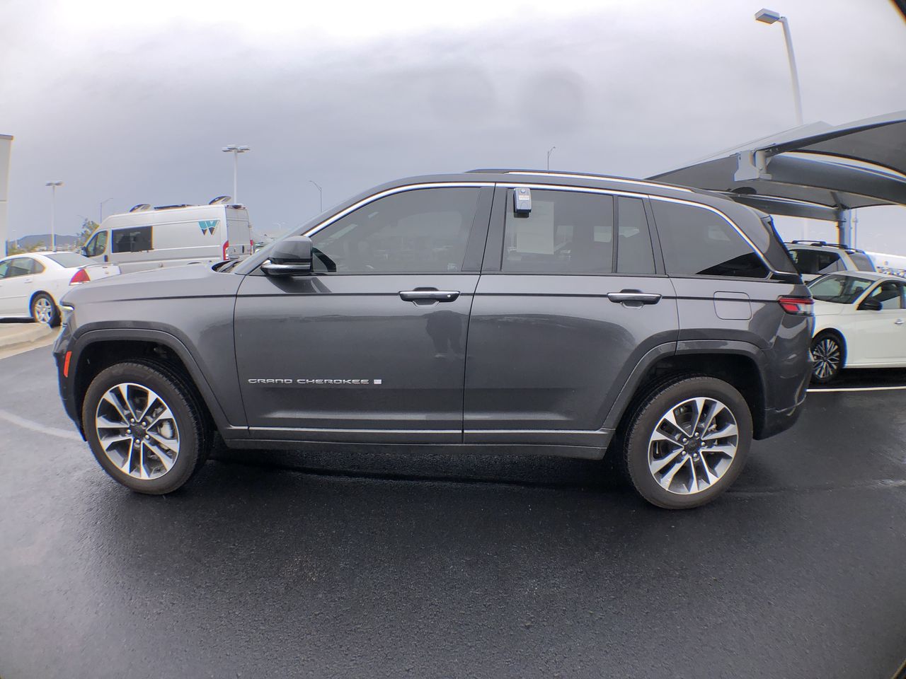 2023 Jeep GRANC NA