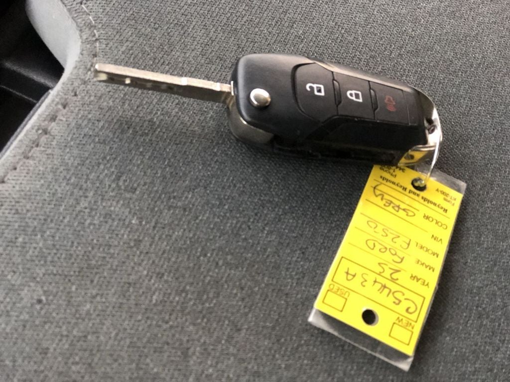 2025 Ford Super Duty F-250 SRW XL