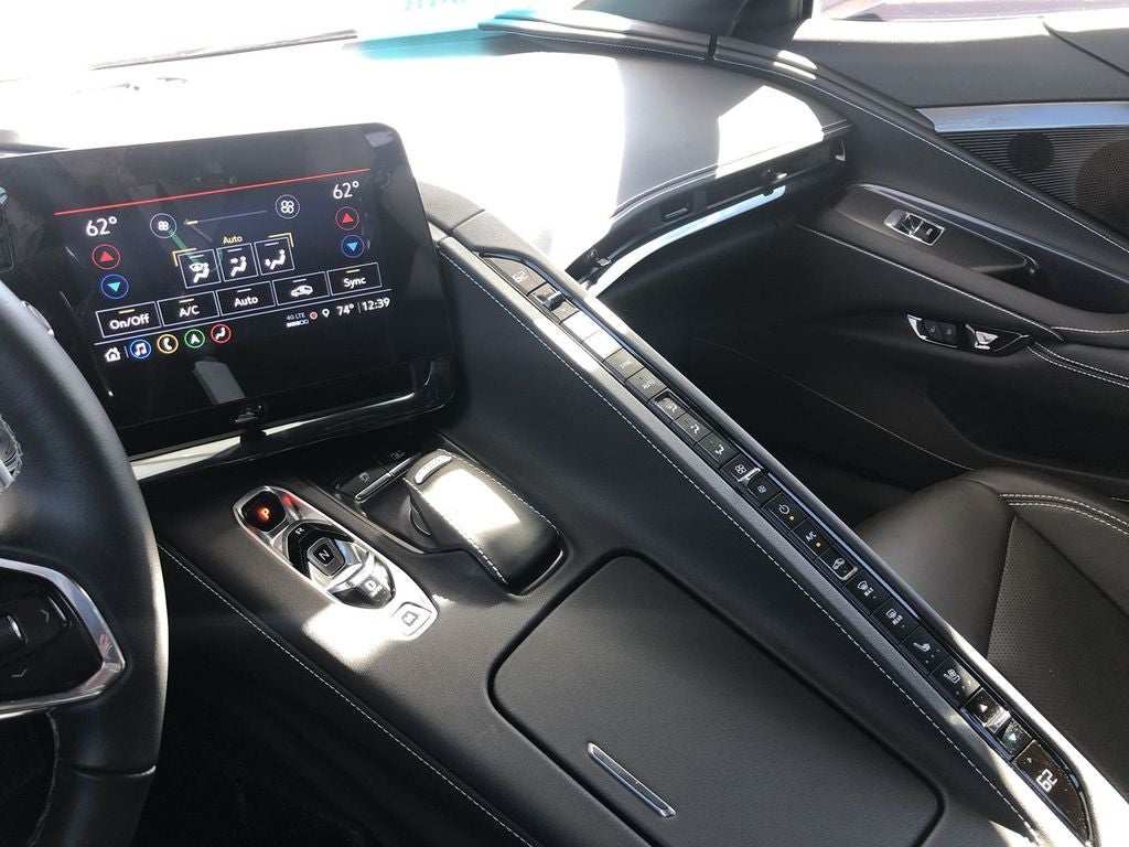 2023 Chevrolet Corvette Stingray 2LT