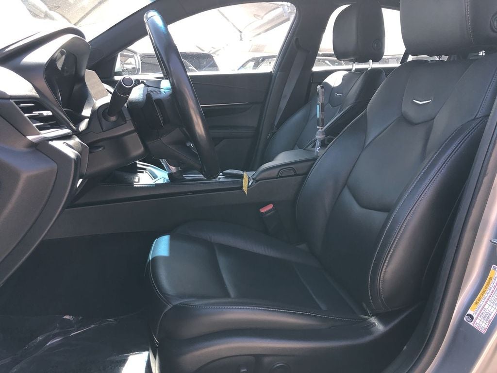 2023 Cadillac CT4 Premium Luxury