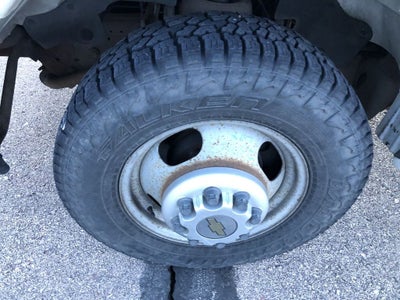 2009 Chevrolet Express Cutaway 3500 3500