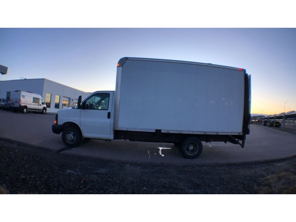 2009 Chevrolet Express Cutaway 3500 3500