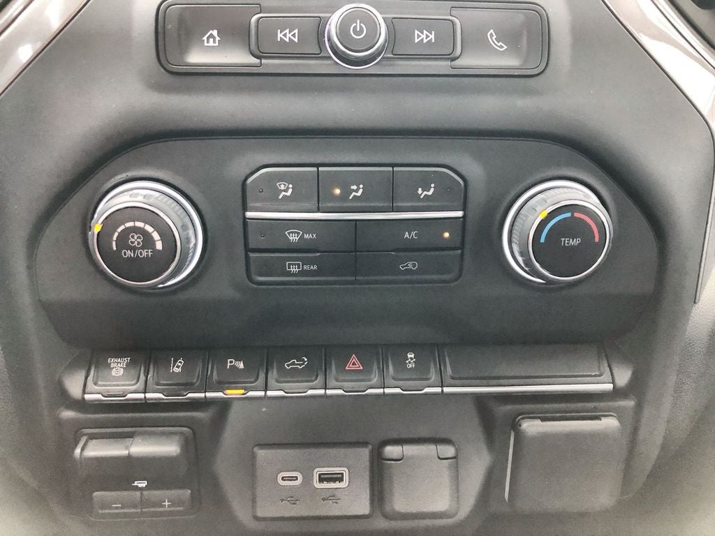 2024 Chevrolet Silverado 2500 HD Custom