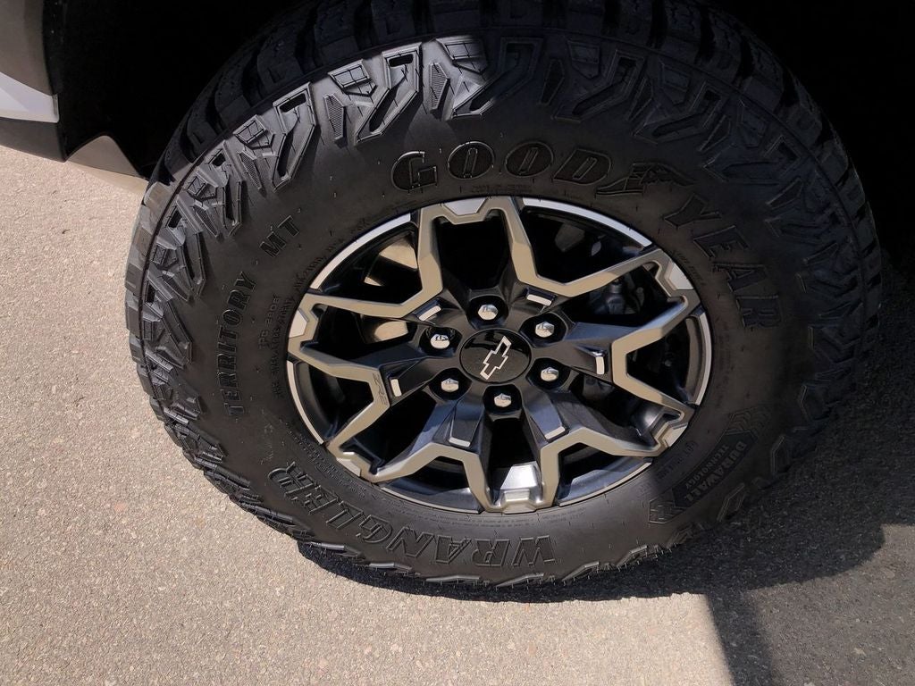 2025 Chevrolet Colorado ZR2