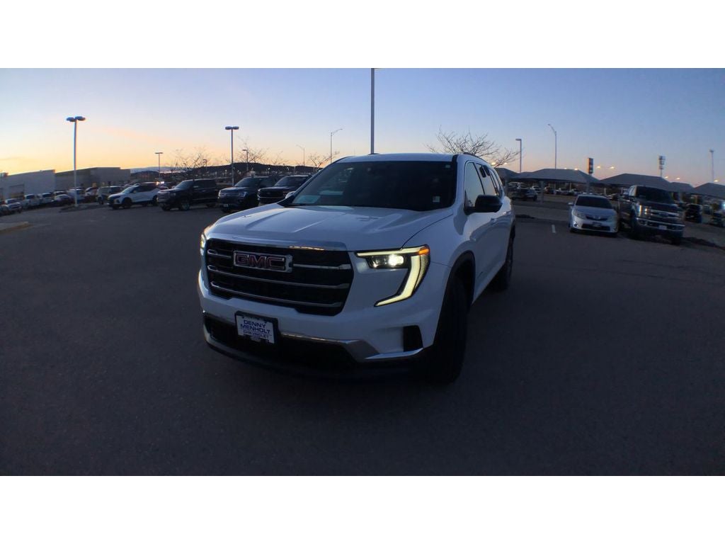 2025 GMC Acadia Elevation