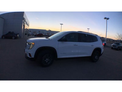 2025 GMC Acadia Elevation