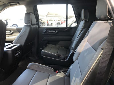 2025 GMC Yukon Elevation
