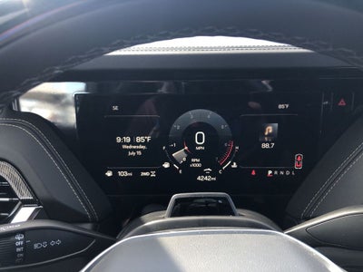 2025 GMC Yukon Elevation