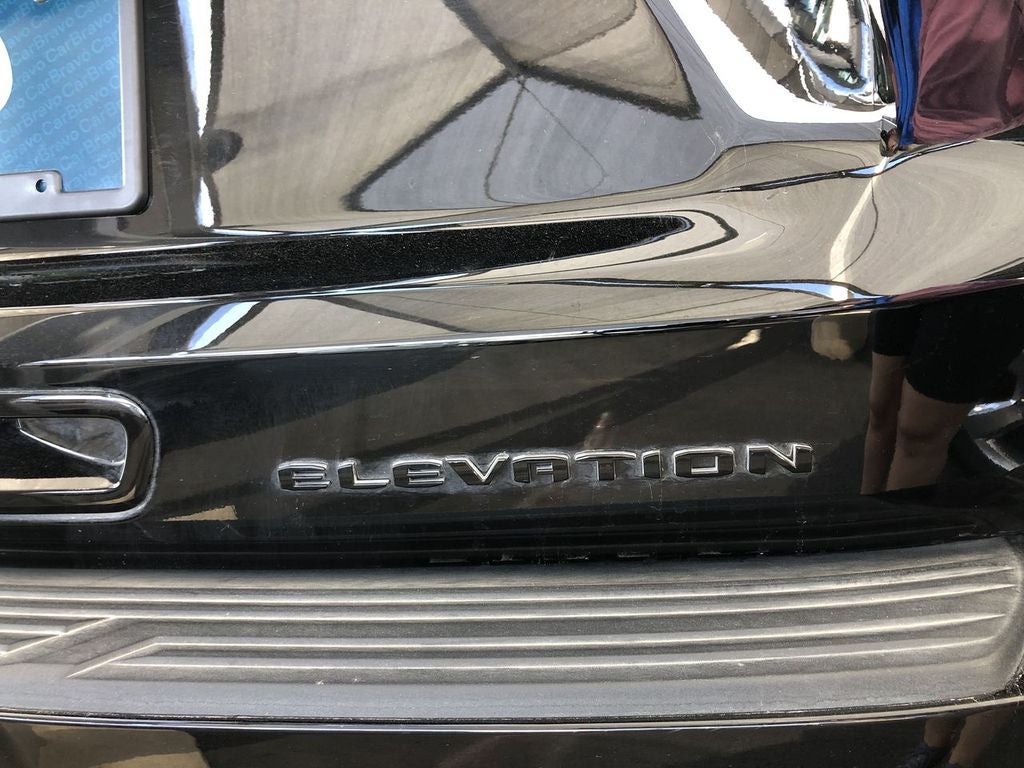 2025 GMC Yukon Elevation