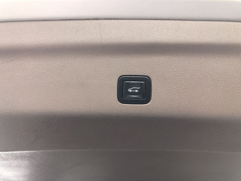 2021 GMC Yukon XL Denali - Photo 11