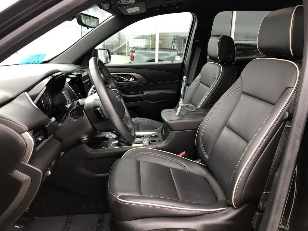 2024 Chevrolet Traverse Limited Premier