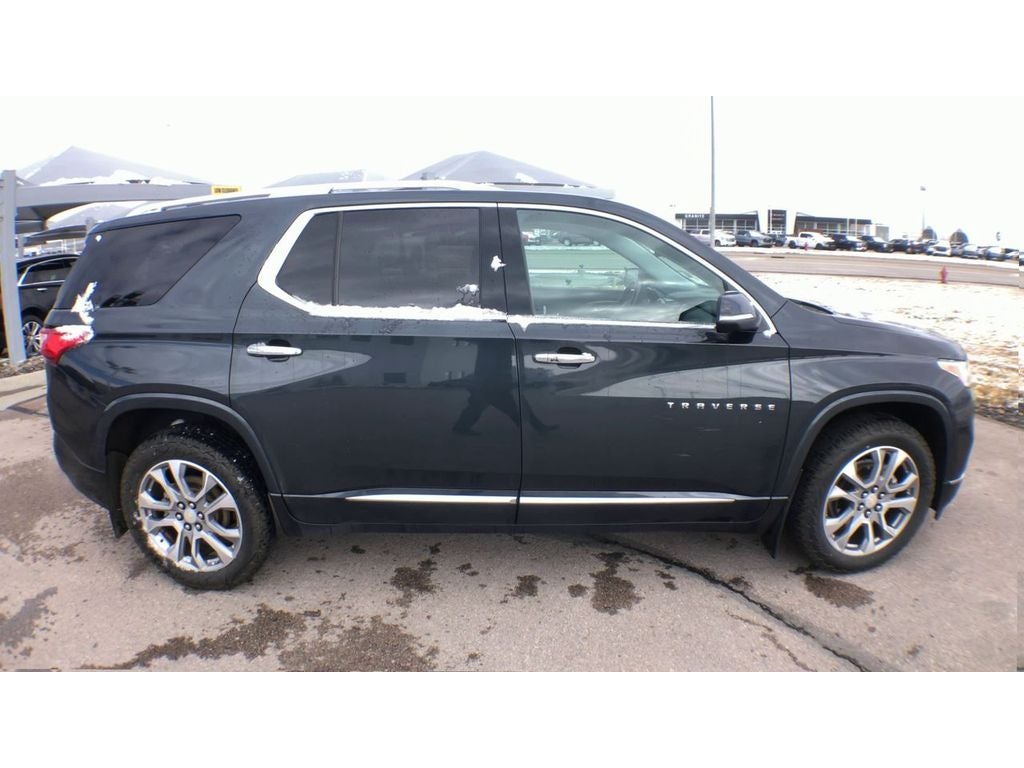 2021 Chevrolet Traverse Premier