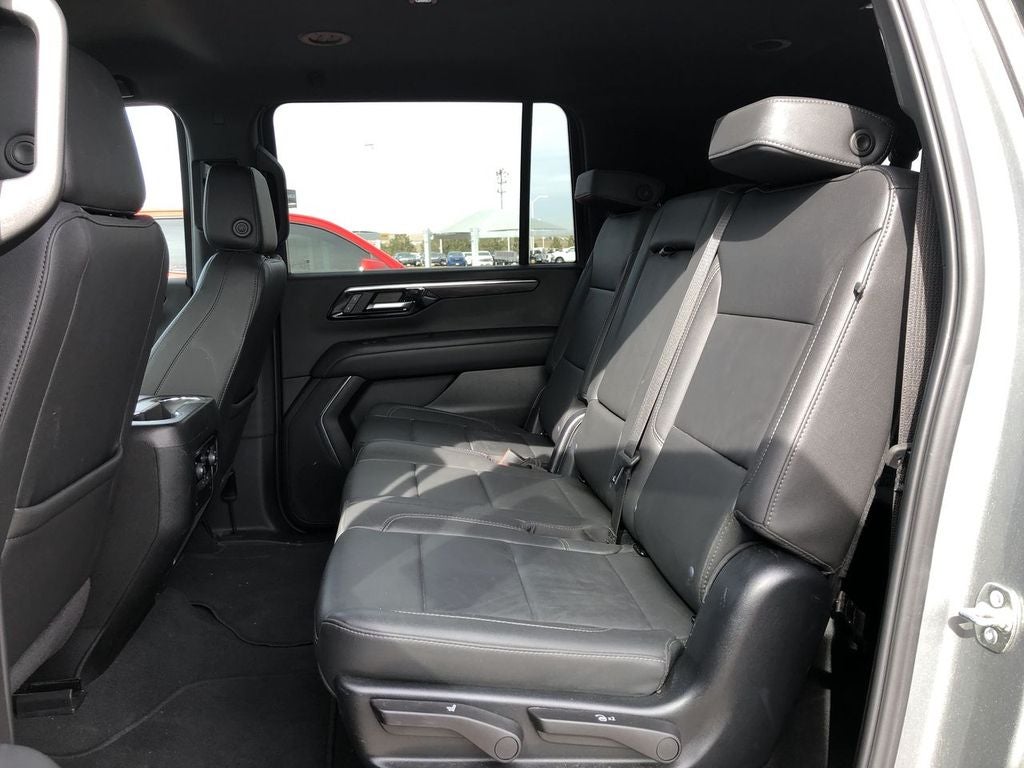 2025 Chevrolet Suburban Z71