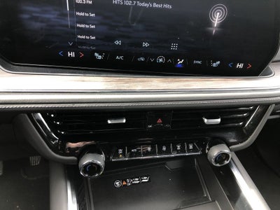 2025 Chevrolet Suburban Z71