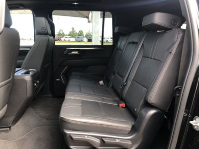 2025 Chevrolet Suburban RST