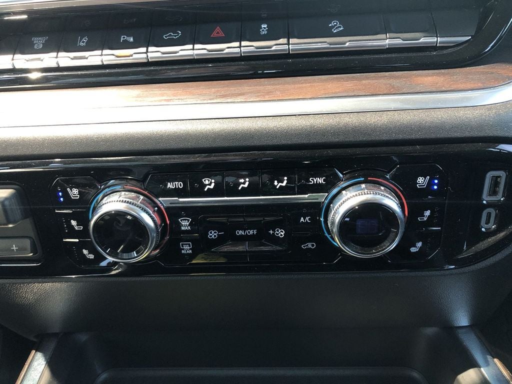 2024 GMC Sierra 2500 HD SLT