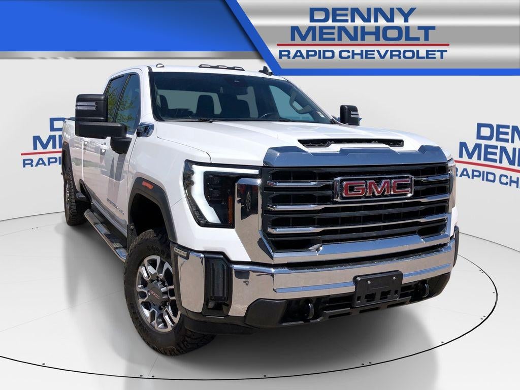 2024 GMC Sierra SLE 4WD Crew Cab Standard Box SRW's photo