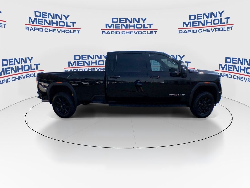2025 GMC Sierra 3500 HD AT4