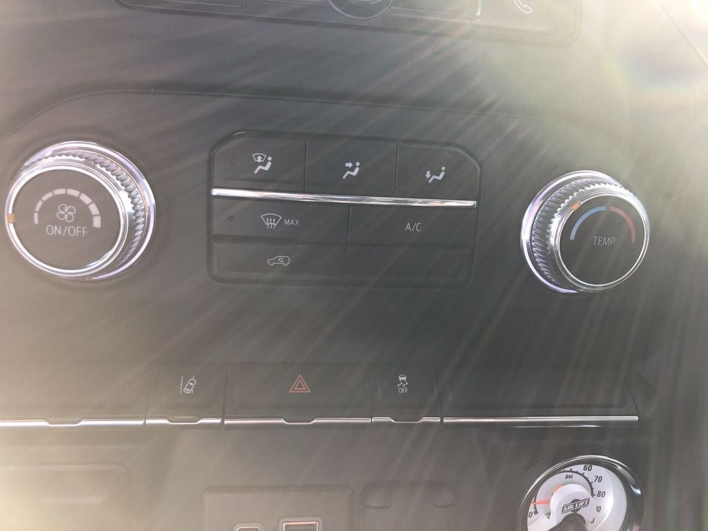 2024 GMC Sierra 2500 HD Pro