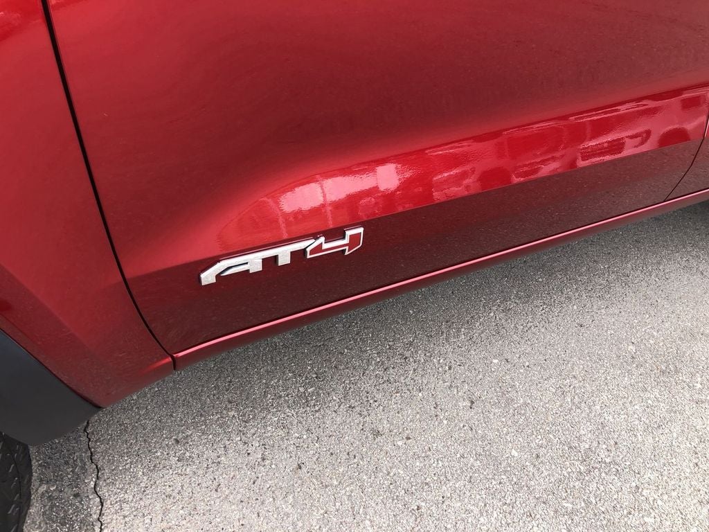 2024 GMC Canyon AT4
