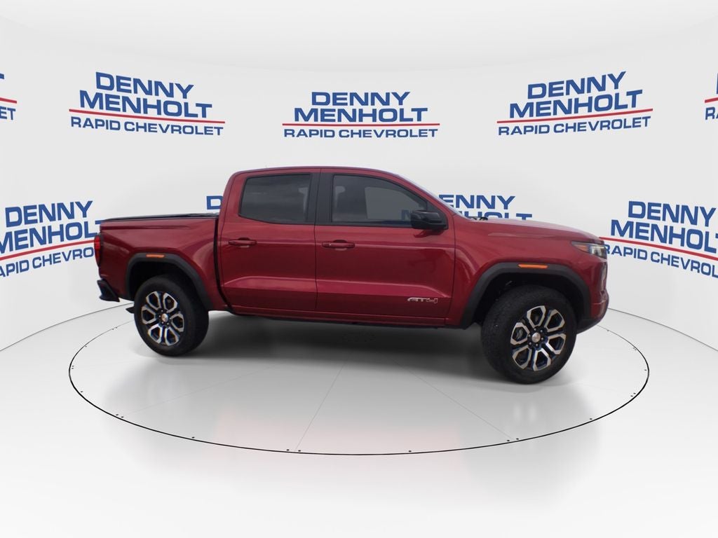 2024 GMC Canyon AT4