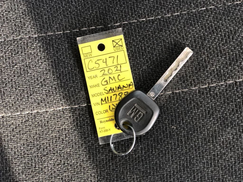 2021 GMC Savana Cargo 2500 Work Van