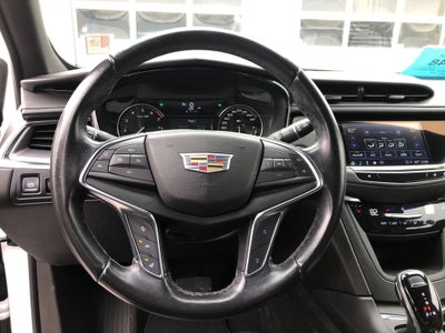 2022 Cadillac XT5 Luxury