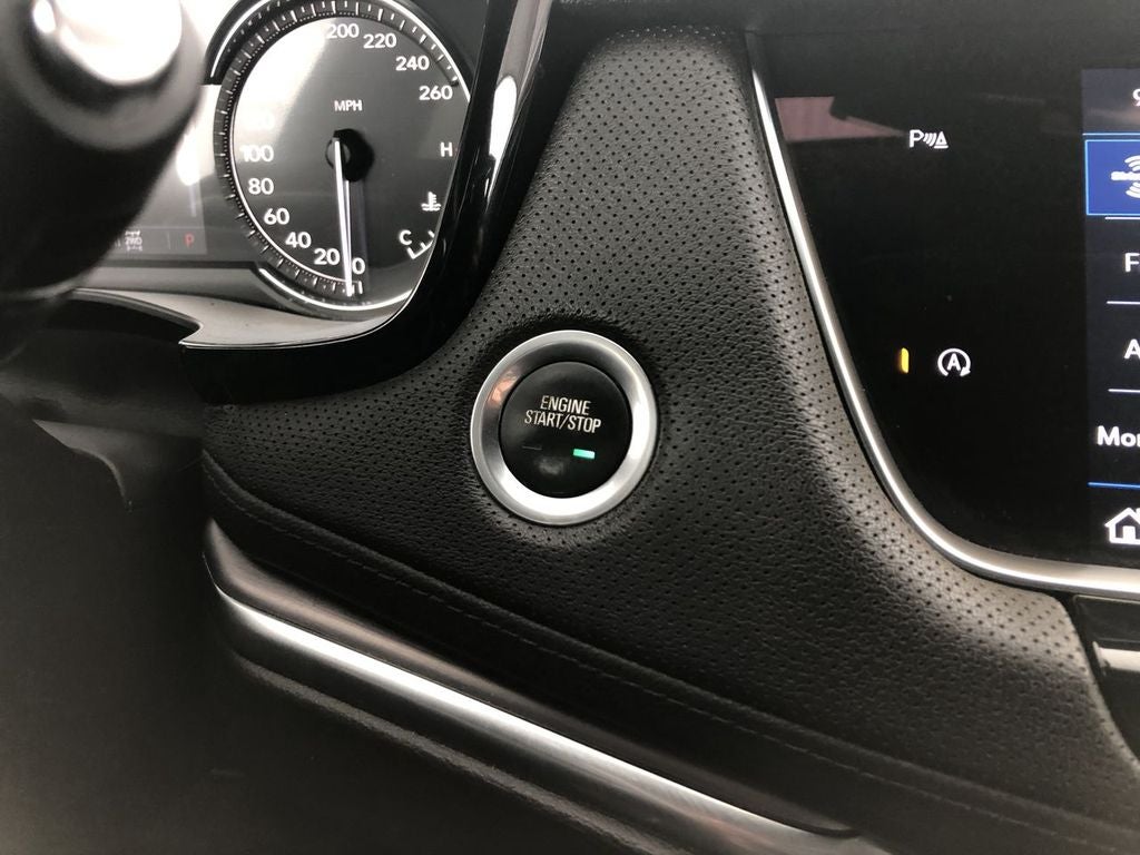 2022 Cadillac XT5 Luxury