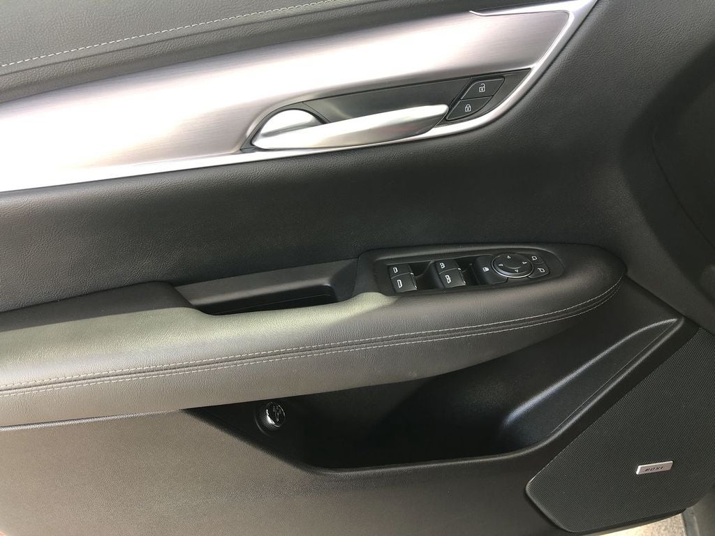 2024 Cadillac XT5 Luxury