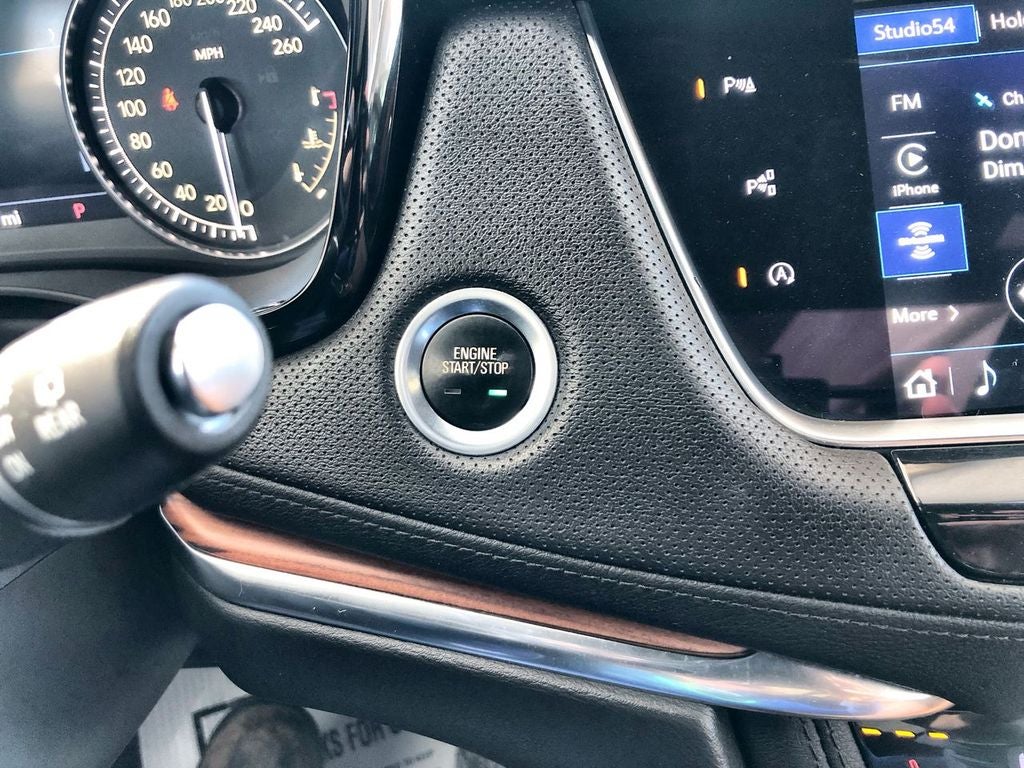2022 Cadillac XT5 Premium Luxury