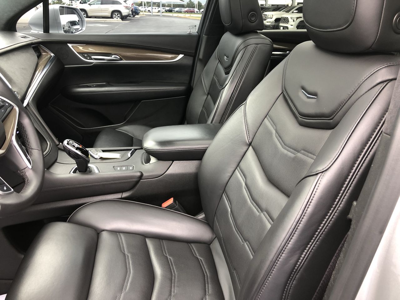 2017 Cadillac XT5 Platinum AWD