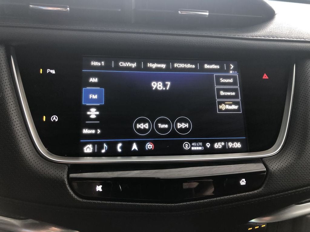 2024 Cadillac XT5 Sport