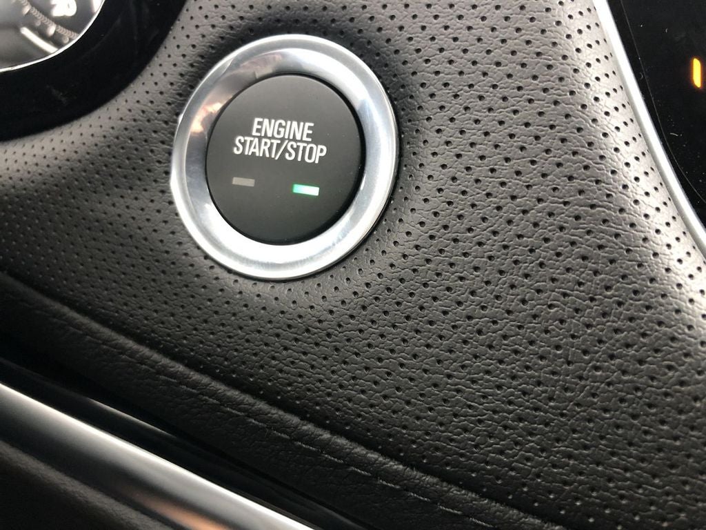 2025 Cadillac XT6 Luxury