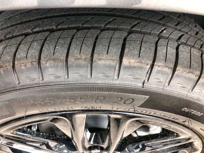 2025 Cadillac XT6 Luxury