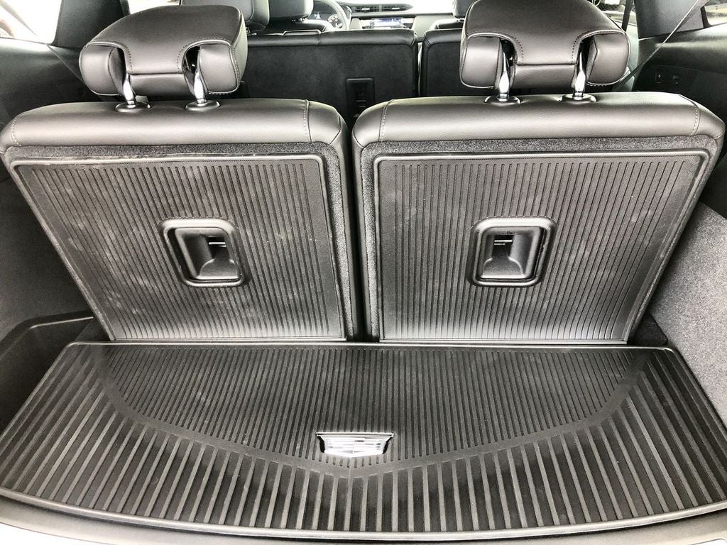 2025 Cadillac XT6 Luxury