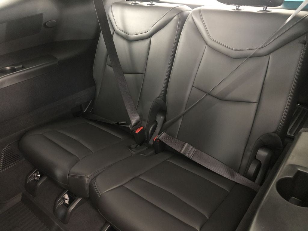 2025 Cadillac XT6 Luxury