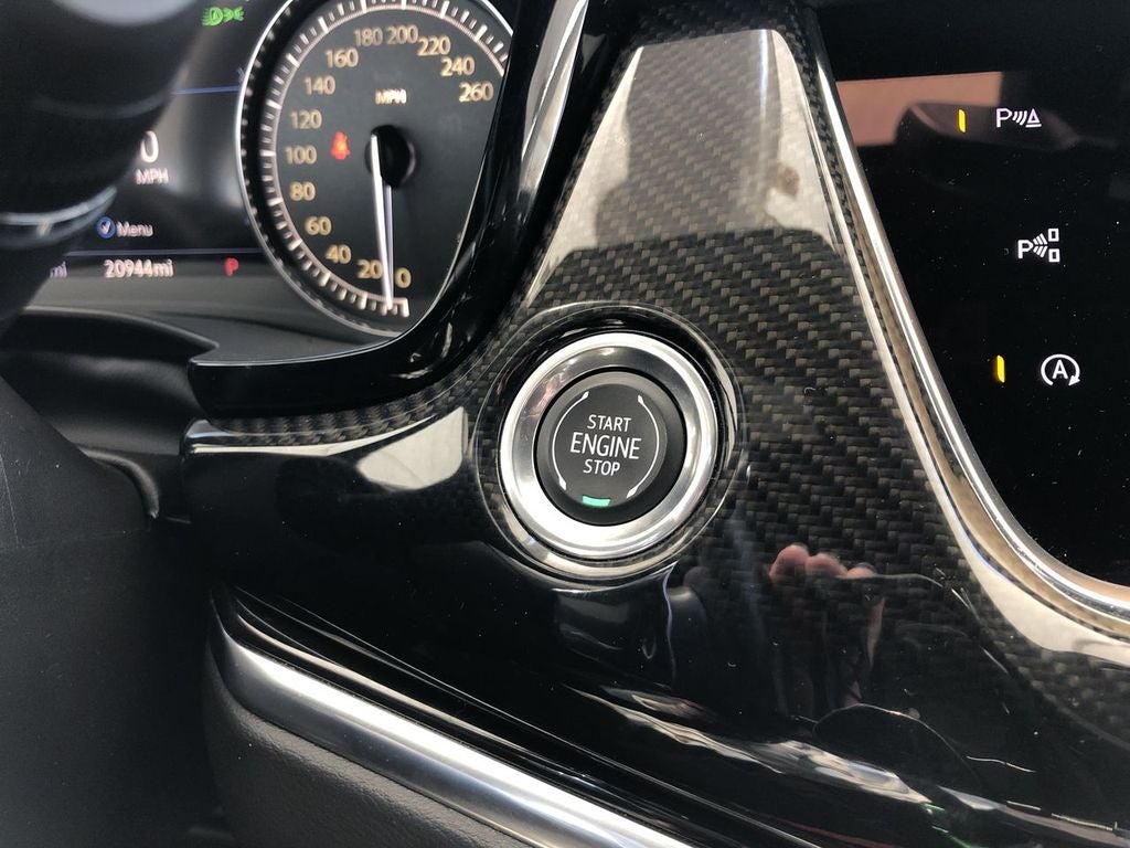 2024 Cadillac XT6 Sport
