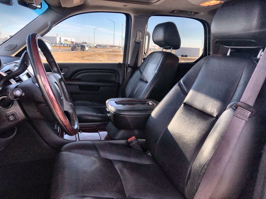 2013 Cadillac Escalade Luxury