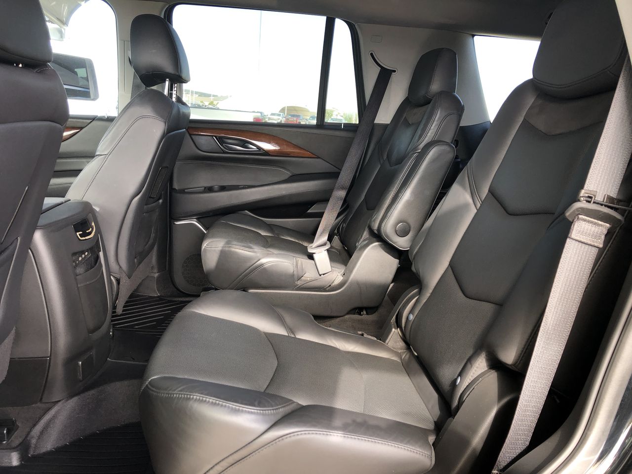 2020 Cadillac Escalade Premium Luxury