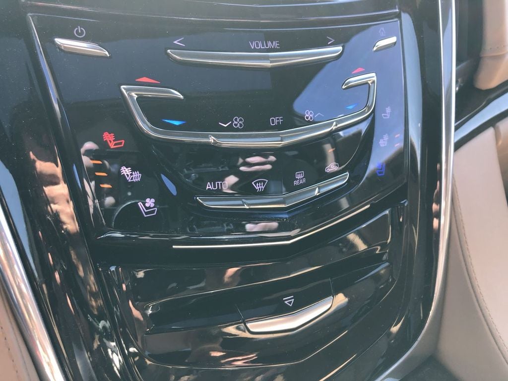 2018 Cadillac Escalade Platinum