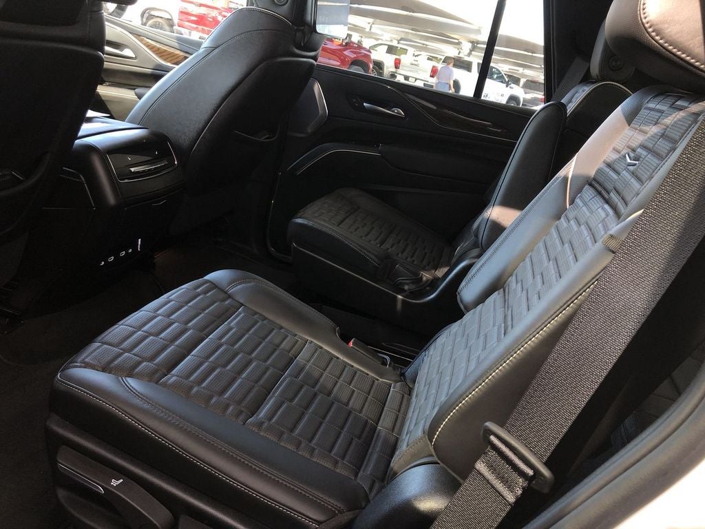 2024 Cadillac Escalade Premium Luxury Platinum